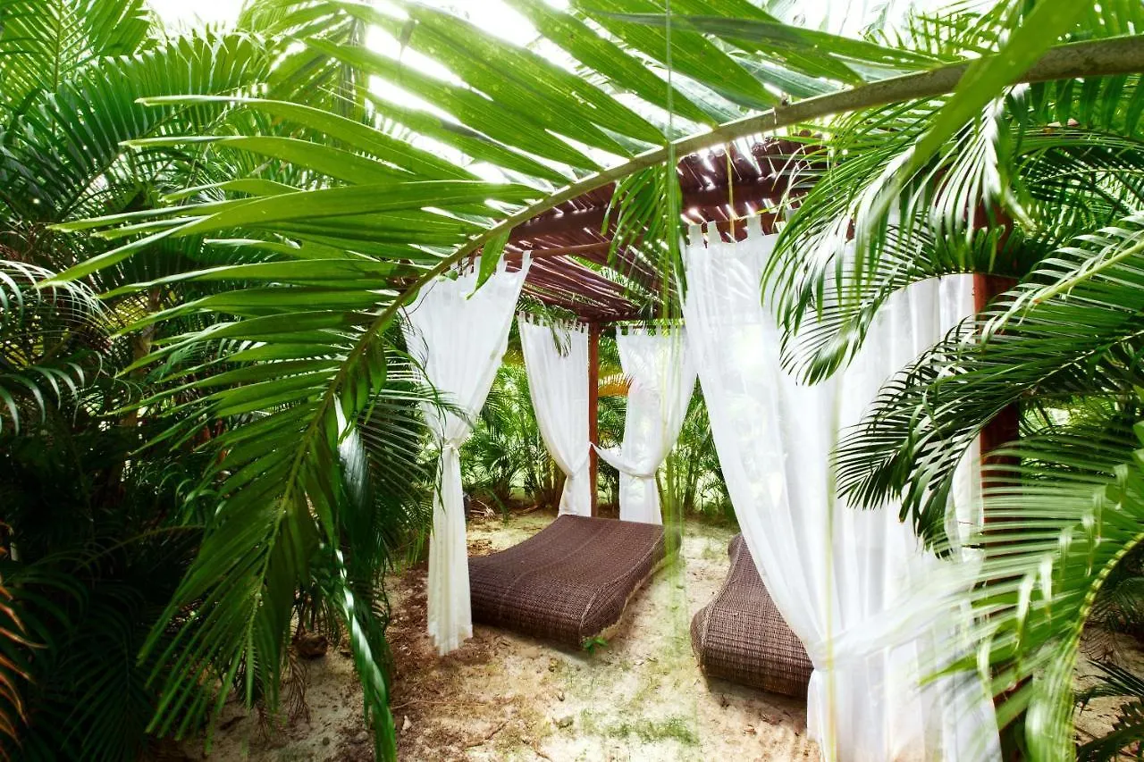 Aventura Village Los Corales Beach And Spa Punta Cana 5*,  Dominicaanse Republiek